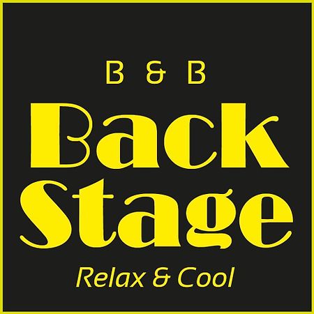 Back-Stage Bed & Breakfast ไนเมเคิน ภายนอก รูปภาพ
