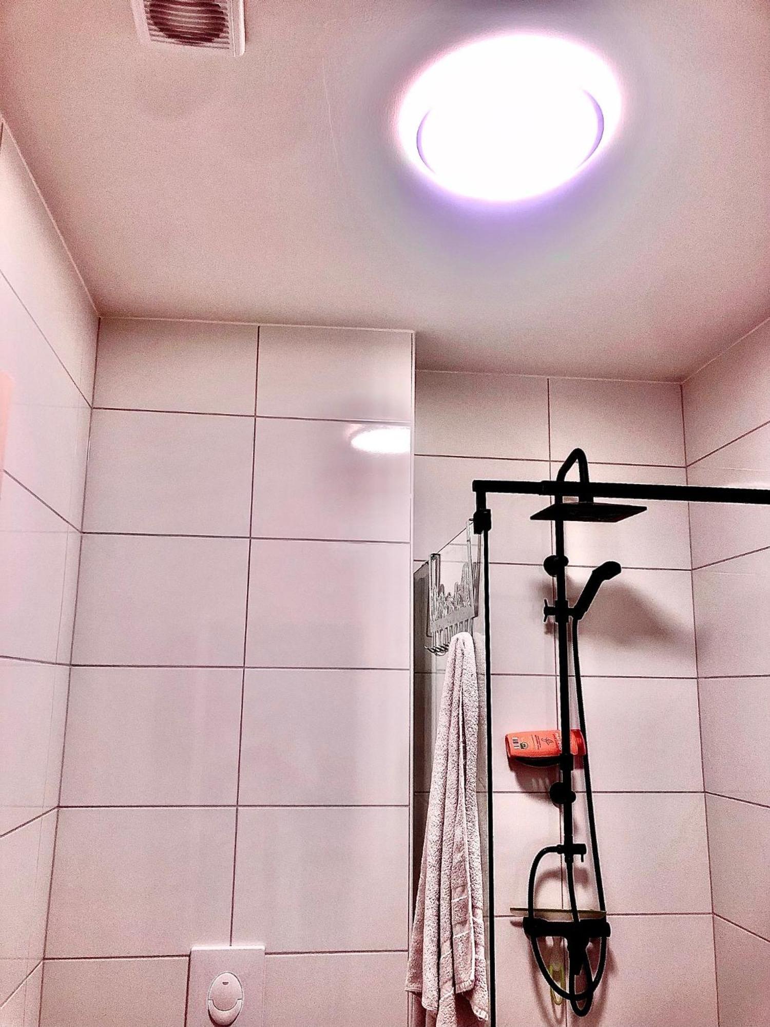 Back-Stage Bed & Breakfast ไนเมเคิน ภายนอก รูปภาพ